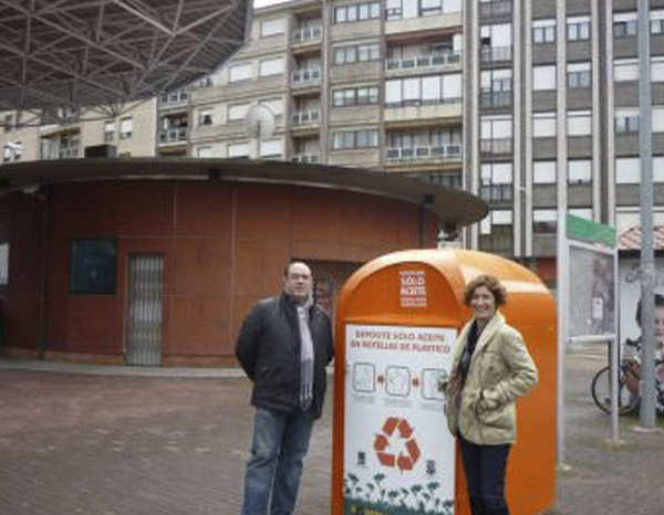 Santoña Cuenta Con Un Contenedor Para La Recogida De Aceite Vegetal Usado De Fritura