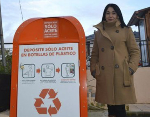 Suances Cuenta Con Un Nuevo Contenedor Para Reciclar Aceite Usado